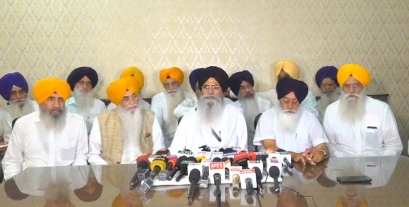 ਬੇਅਦਬੀ ਕਰਨ ਵਾਲੇ ਦੀ ਥਾਂ ਸਾਂਭ-ਸੰਭਾਲ ਕਰਨ ਵਾਲੇ ਨੂੰ ਦੋਸ਼ੀ ਬਣਾਉਣਾ ਬਰਦਾਸ਼ਤ ਨਹੀਂ: ਐਡਵੋਕੇਟ ਧਾਮੀ