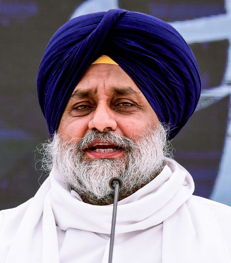 Hundreds gather at Talwandi Salem to mark Pash’s birth anniversary