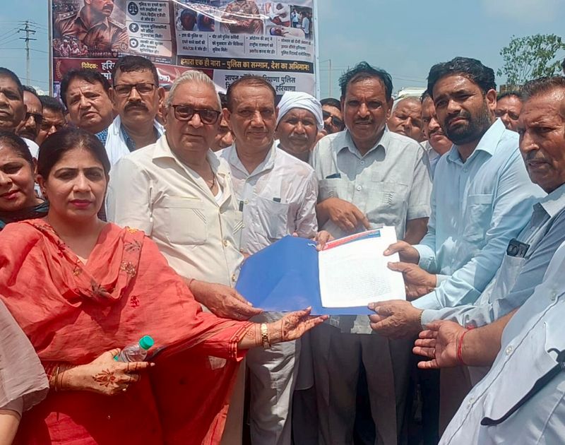Sikh delegation meets Haryana CM over Ambala clash